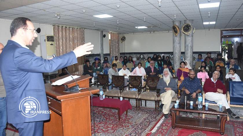 Iranpress: Cultural and Literary Heritage of Rudaki Celebrated in Lahore