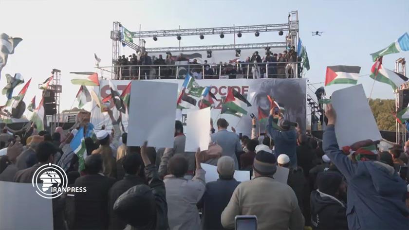 Iranpress: Thousands of Pakistanis Participate in Pro-Palestine Rally