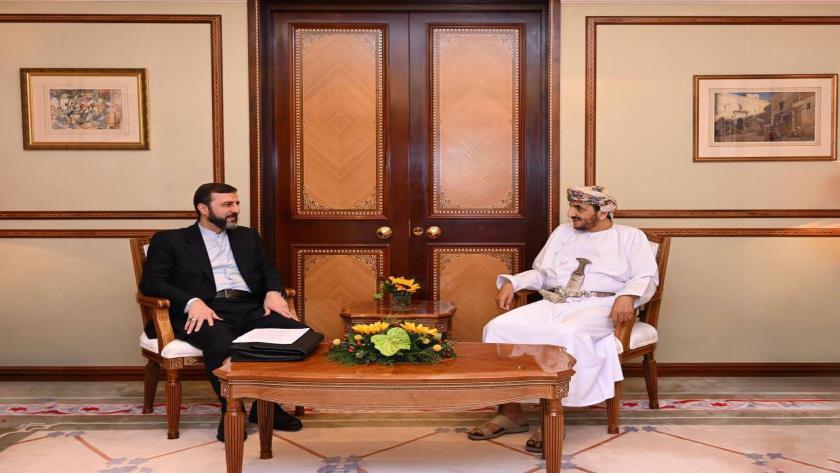 Iranpress: Kazem Gharibabadi Visits Oman to Strengthen Bilateral Ties