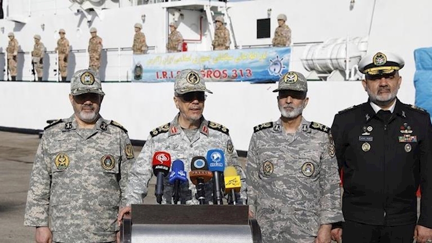 Iranpress: Iran Naval Missions Will be Changed with Zagros Destroyer: Chief of Staff