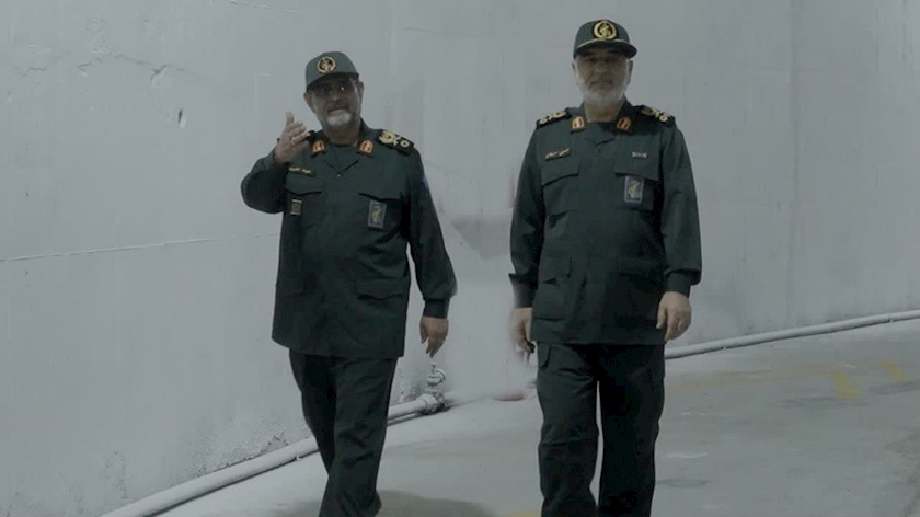 Iranpress: IRGC Unveils New Strategic Underground Naval Base