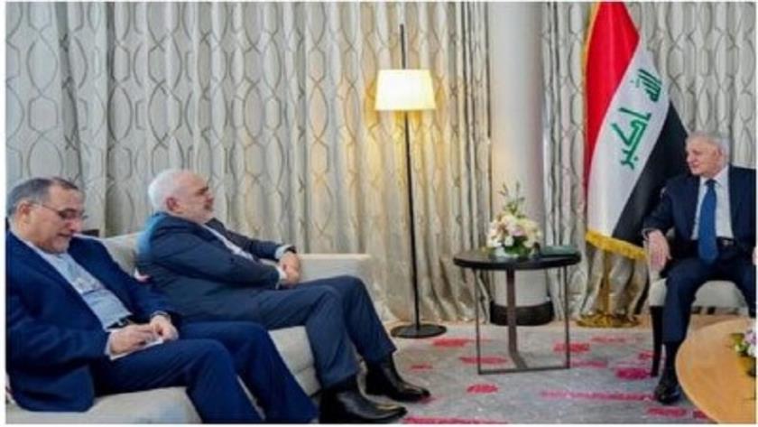 Iranpress: Iran to Continue to Strengthen Cooperation With Iraq