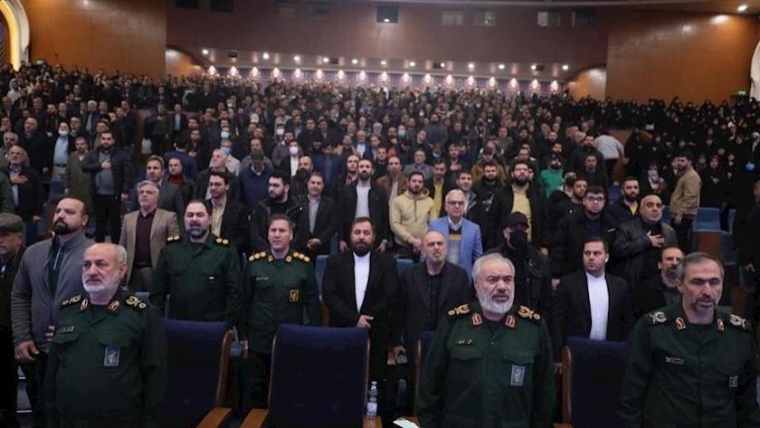 Iranpress: Commander Highlights Role of Intelligence in Iran