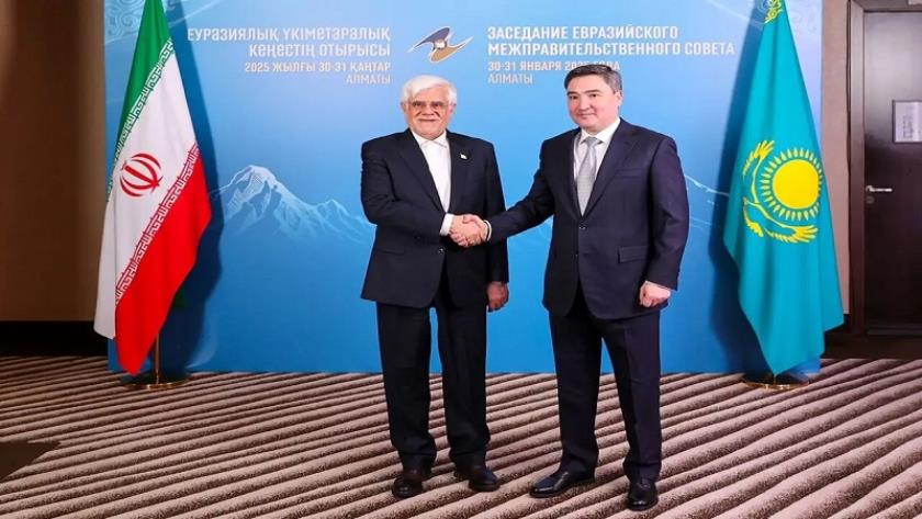 Iranpress: Iran and Kazakhstan to Expand Economic Cooperation