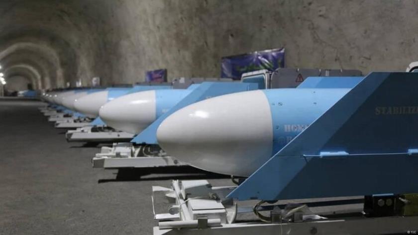 Iranpress: IRGC Naval Force Unveils Underground Missile Base