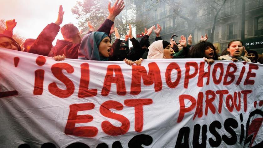 Iranpress: Why European Countries Support Islamophobia?