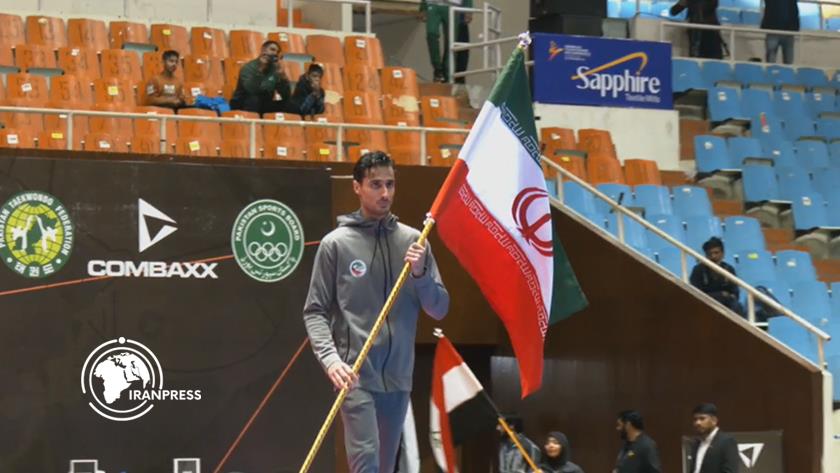 Iranpress: Iran Taekwondo Shines at 7th COMBEX Championship in Islamabad