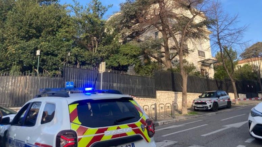 Iranpress: Explosion Rocks Russian Consulate in Marseille