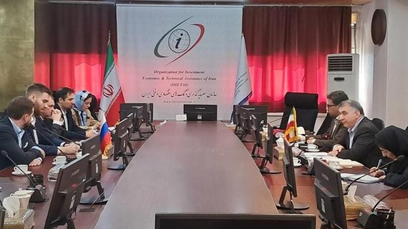 Iranpress: Iran and Russia Enhance Strategic Investment Partnership