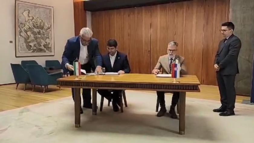 Iranpress: Iran, Serbia Ink MoU on ICT Cooperation 