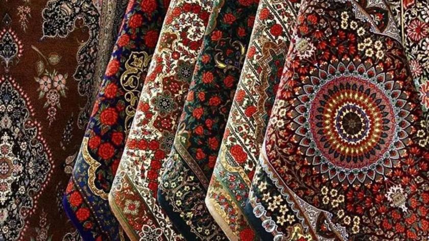 Iranpress: Iranian Researcher Wins Khwarizmi Award for Innovation in Handwoven Carpet Production