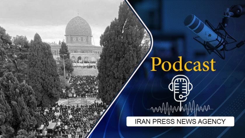 Iranpress: Podcast: Palestinians Turnout for First Friday Prayer of Ramadan at Al-Aqsa Mosque