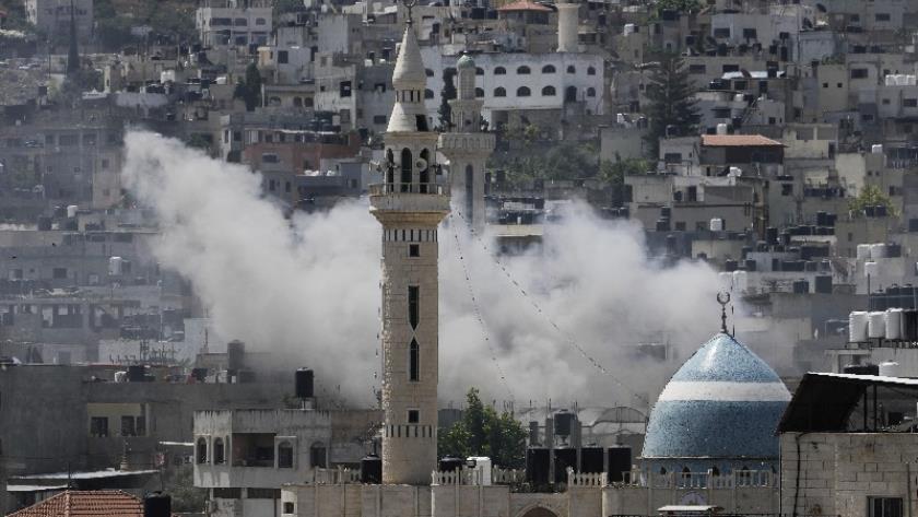 Iranpress: IOF Raid Mosques in the Occupied West Bank