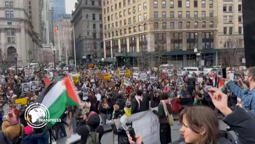 Iranpress: Pro-Palestinian Protesters Rally in New York to Demand Release of Mahmoud Khalil