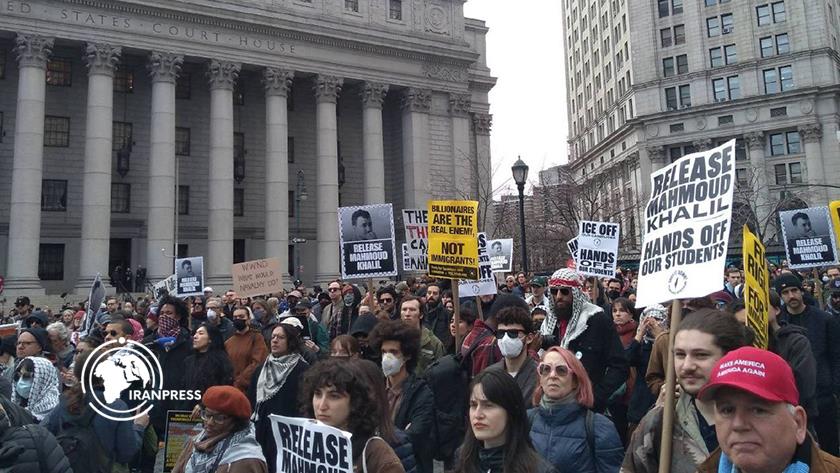 Iranpress: Protesters in New York Demand Release of Palestinian Activist Mahmoud Khalil 