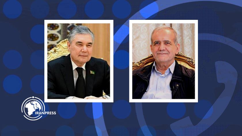 Iranpress: Pezeshkian Welcomes Peace Efforts in a Phone Call with Turkmen Leader 