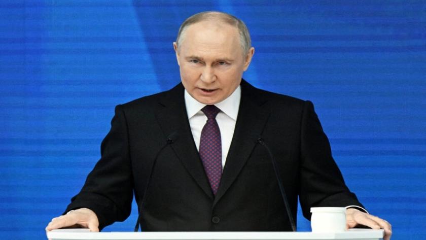 Iranpress: Putin Announces Truce on Victory Day