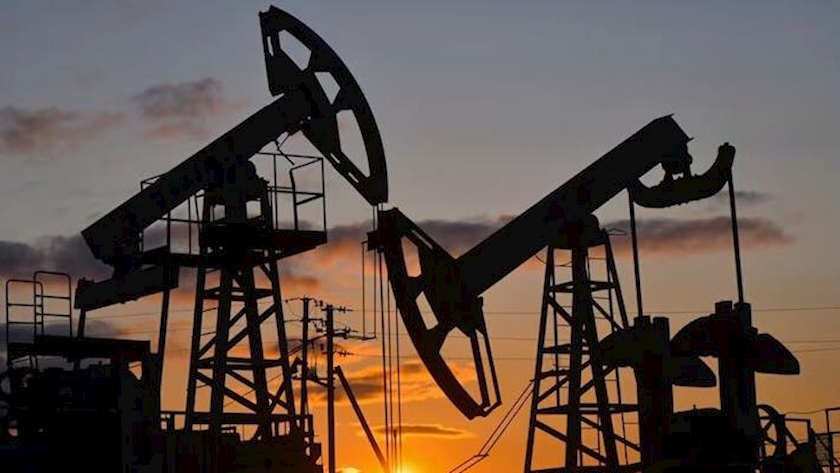 Iranpress: Oil Prices Climb After Trump Threatens Secondary Sanctions on Iran Buyers