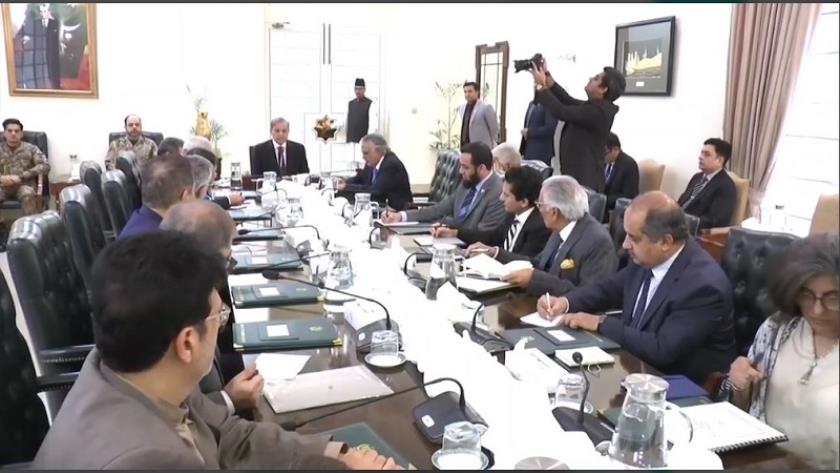 Iranpress: Pakistani PM: Pakistan Attaches Great Importance to Its Relations With Iran 
