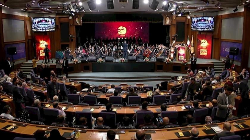 Iranpress: Sobh International Media Festival Opening in a Glance