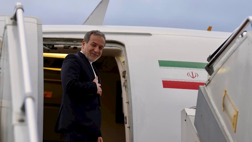Iranpress: Iran’s Foreign Minister Visits India for Diplomatic Talks