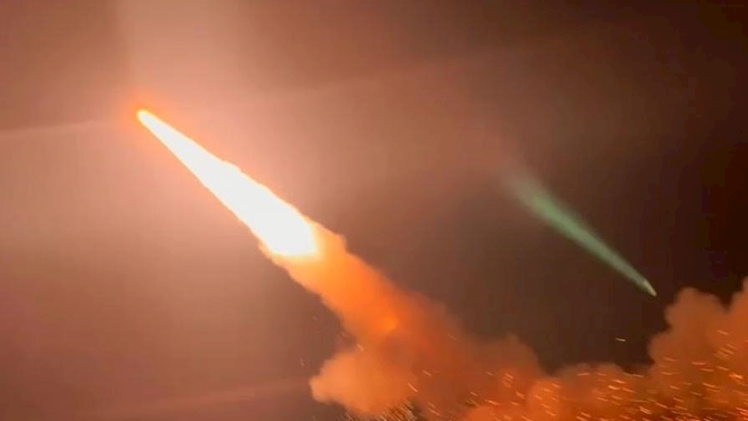 Iranpress: Pakistan Launches 