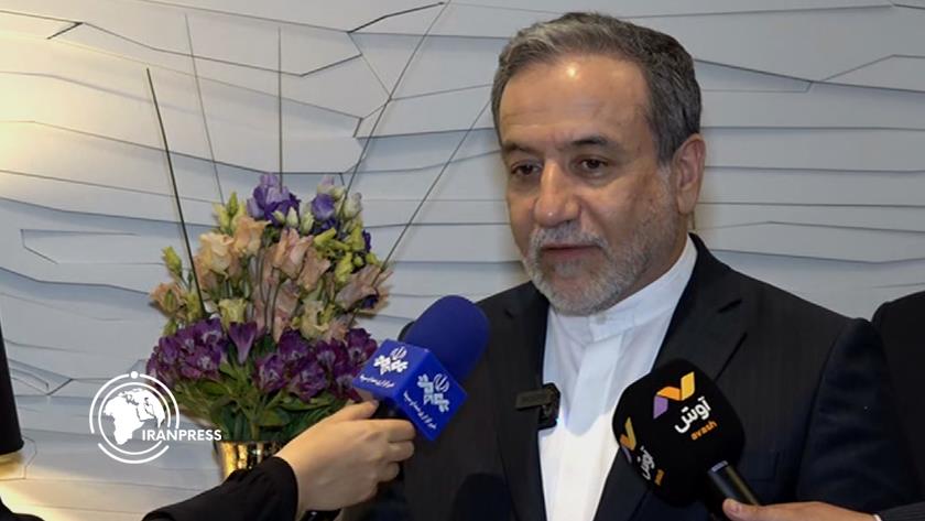 Iranpress: Araghchi: Gaps Narrowing, Mutual Understanding Improving in U.S.-Iran Talks