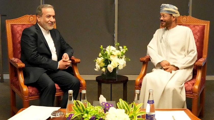 Iranpress: Iran, Oman Foreign Ministers Meet Ahead of Fourth Round of U.S.-Iran Indirect Talks
