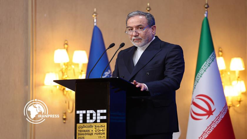 Iranpress: FM: West Asia to Lead Future Regional Order