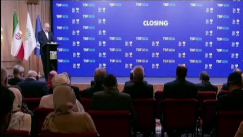 Iranpress: Qalibaf: World Based on U.S. Hegemony Has Entered a Period of Transition 