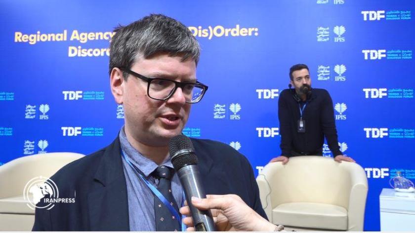 Iranpress: Russian Scholar Say U.S. Sanctions Hinders Opportunities With Iran 