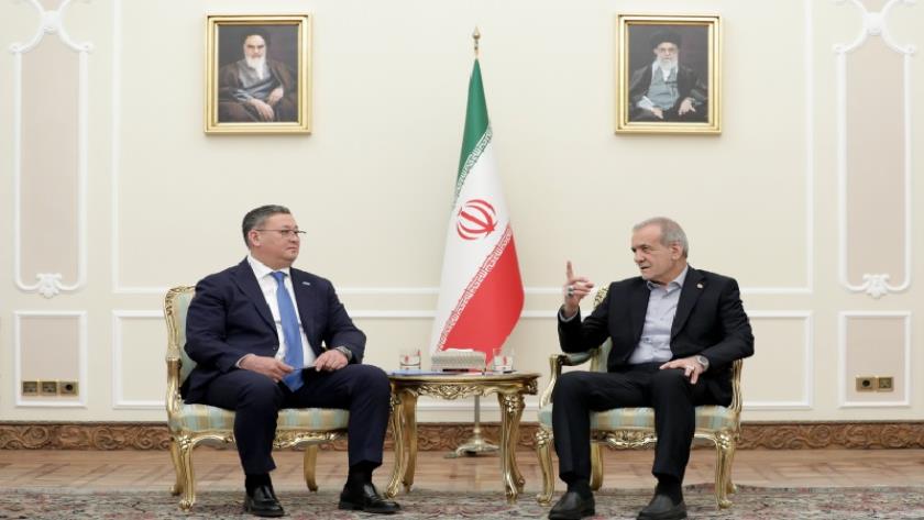 Iranpress: President: Iran Will Never Accept Bullying, Coercion