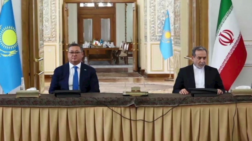 Iranpress: Iran and Kazakhstan Sign Cooperation Agreement