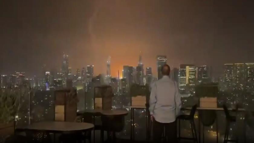 Iranpress: VIDEO: Iran Attack Vital Sites in Tel Aviv