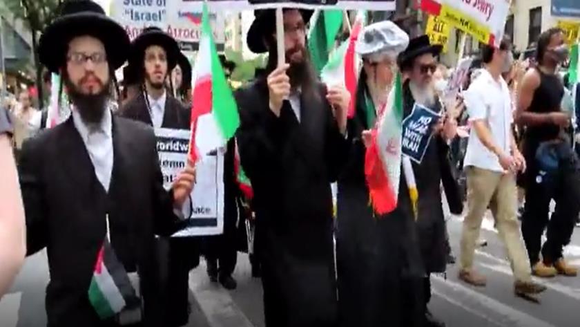 Iranpress: Jewish Americans Protest in Times Square Against Israel’s Aggression on Iran