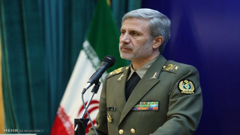Iranpress: Iran’s Army Chief: U.S. Will Face a Firm Response