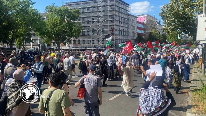 Iranpress: Rally in Support of Gaza Held in Berlin, Germany 
