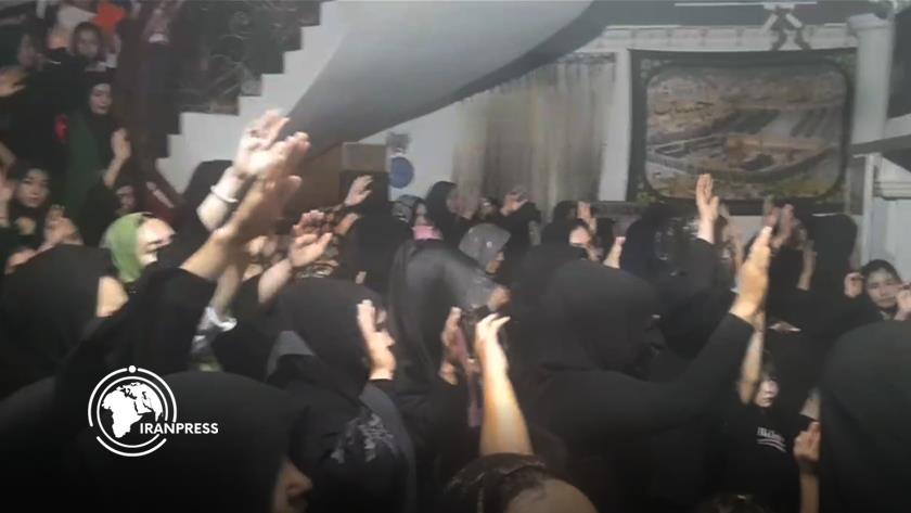 Iranpress: Iranians Observes Eighth Night of Muharram Rituals in Malaysia