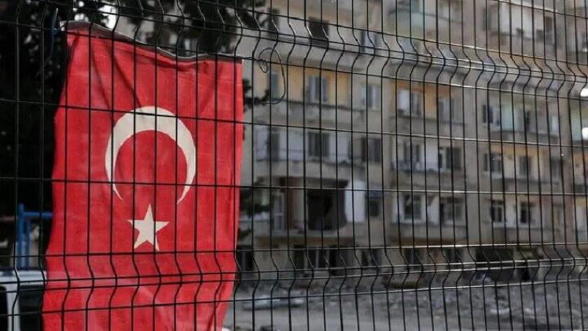 Iranpress: Turkey Issues Arrest Warrants for 18 Municipal Officials 