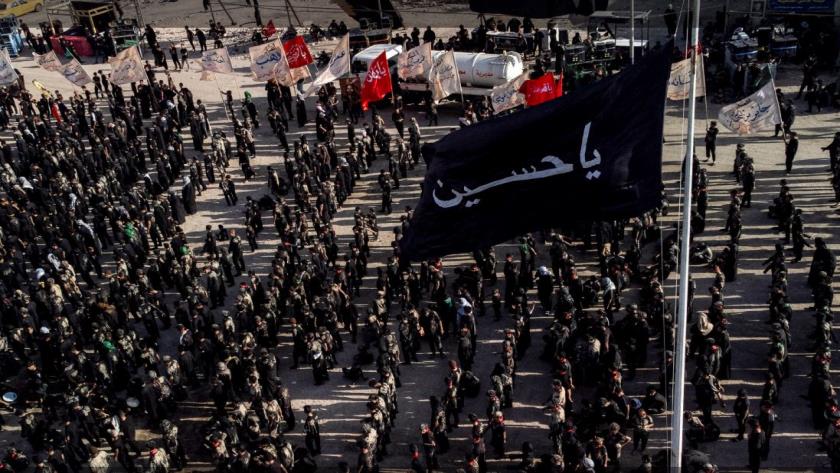 Iranpress: Iranians Mark Ashura, Martyrdom Anniversary of Imam Hussain (AS)