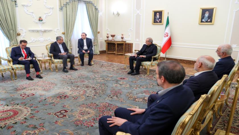 Iranpress: Pezeshkian: Israeli Regime Seek Division Among Muslims