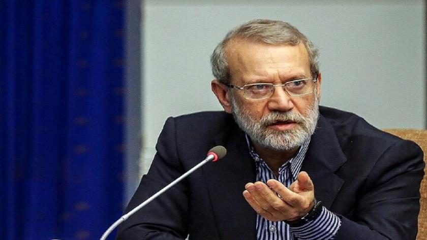 Iranpress: Larijani: Iran Will Not Interfere in Lebanese Affairs 