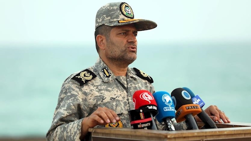 Iranpress: Iran Navy Launches 2-Day "Sustainable Authority" Missile Drill in Indian Ocean 