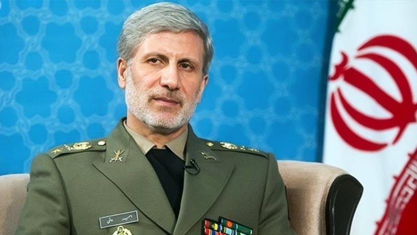 Iranpress: Iran’s Army Commander: A Strong Military Is Essential to National Security 
