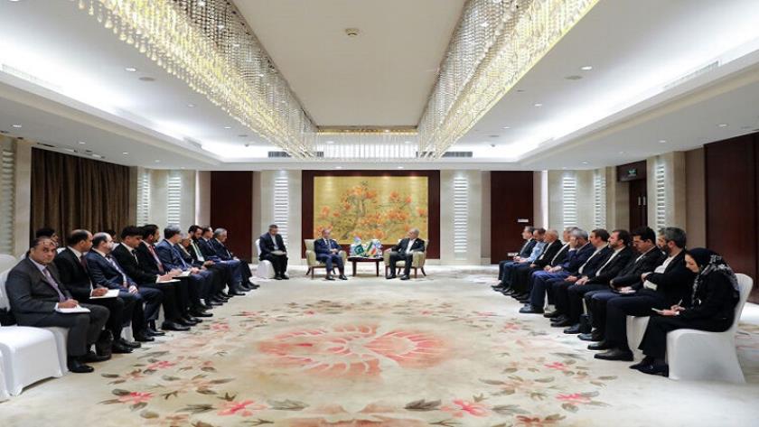 Iranpress: Pezeshkian Emphasizes Cooperation Between Muslim Countries to Solve Common Problems