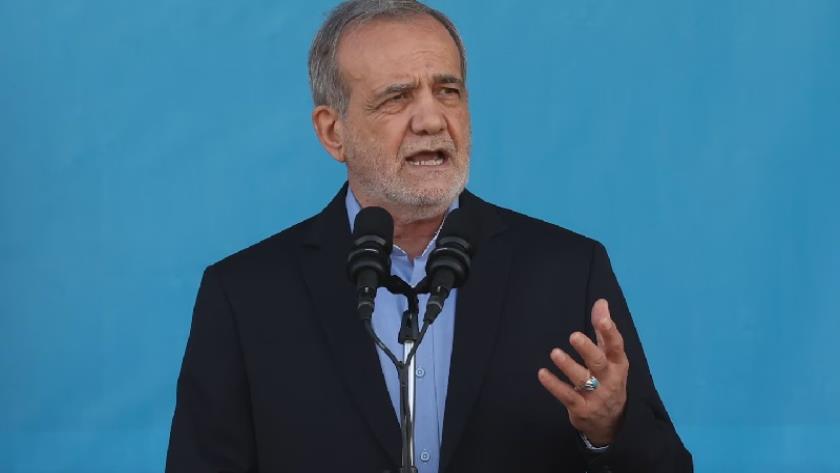 Iranpress: U.S. Demand Is Unacceptable: Pezeshkian