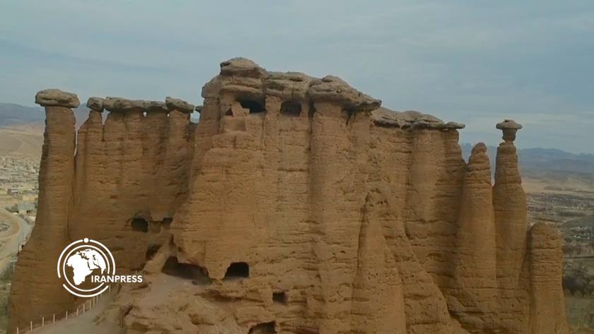 Iranpress: Behestan Castle: Iran