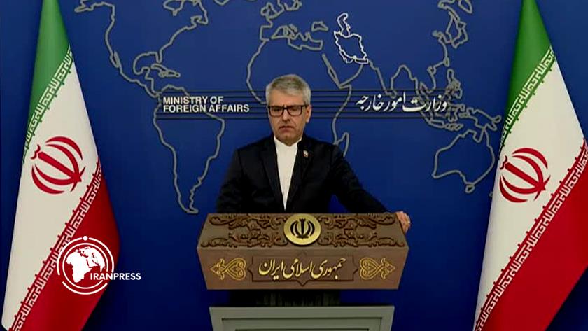 Iranpress: Iran Blasts E3 
