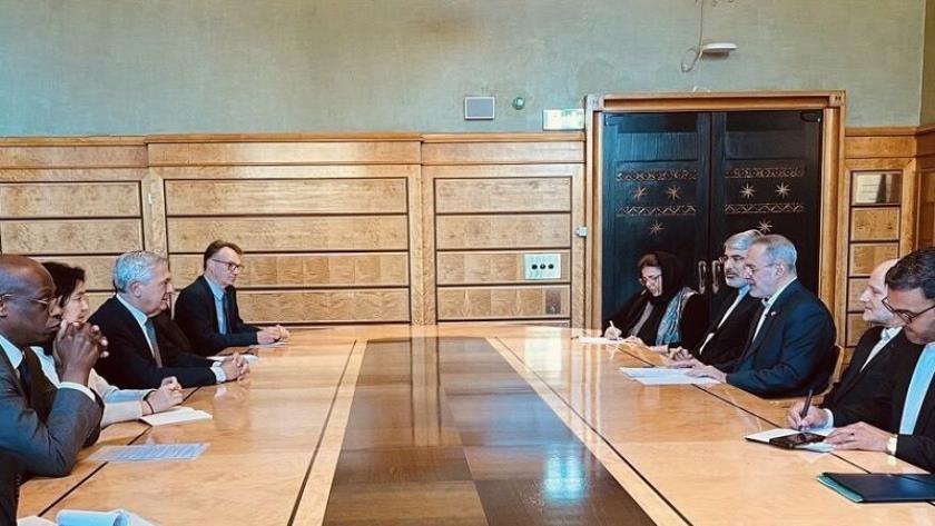 Iranpress: Iran Seeks Greater UN Support for Afghan Refugees