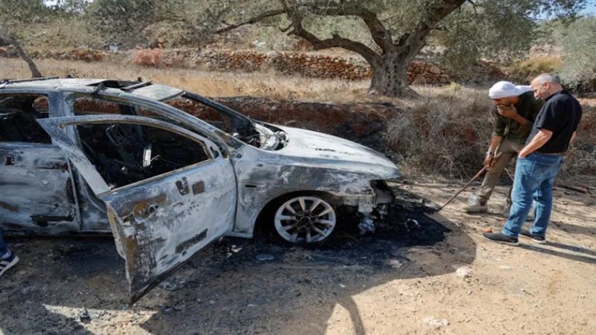 Iranpress: Israel Attacks Palestinians in Occupied West Bank, Al-Jazeera Office Closed